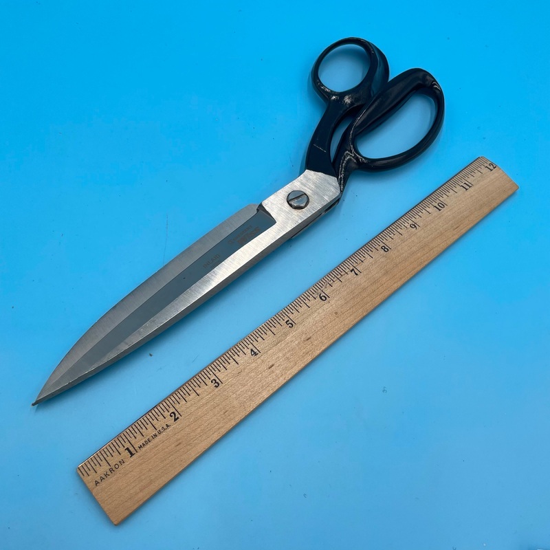 Wiss 12 Wide Blade Bent Upholstery & Carpet Shears – W22W